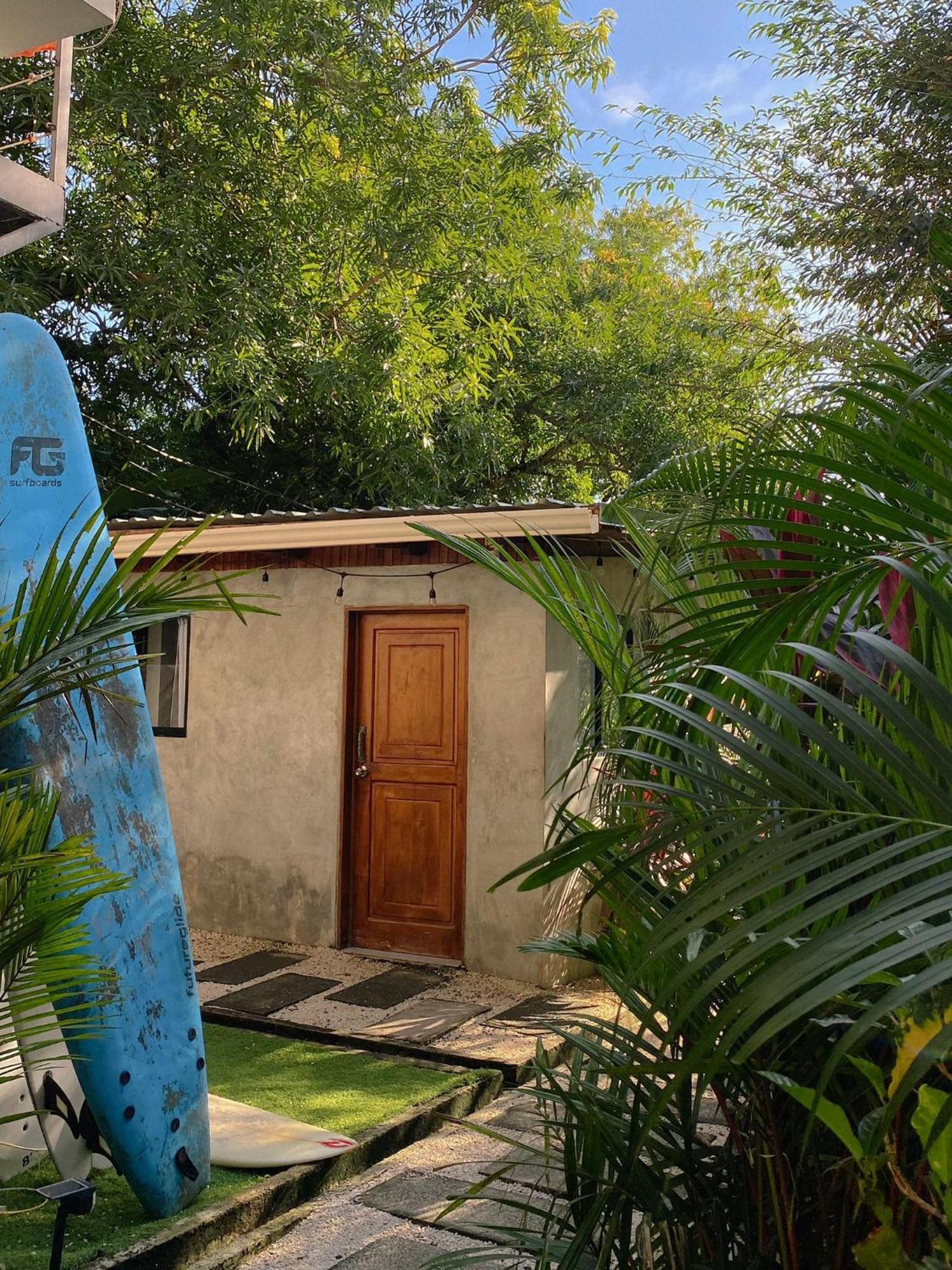 Cabinas Playa Surf Hostel Playa Santa Teresa  Zewnętrze zdjęcie